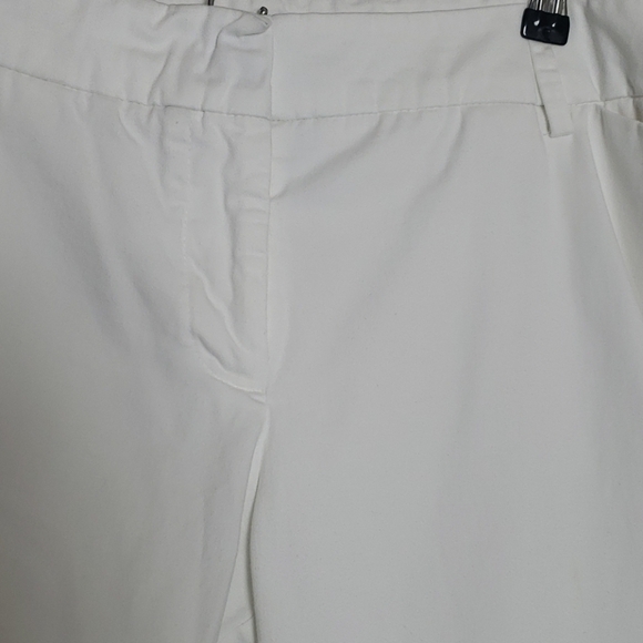 Mossimo white stretch capris - Picture 2 of 5